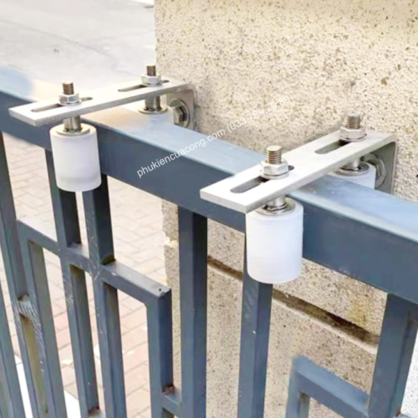 Alternative view of Bộ Dẫn Hướng Cổng Lùa 2 Con Lăn D30x40