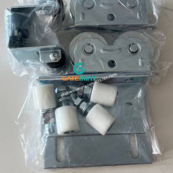 Bánh Xe Đôi Cổng Trượt Ray UV, D80 GateMint được thiết kế chắc chắn với khả năng chịu tải cao, giúp cổng vận hành ổn định và êm ái, chuyên sử dụng cho cổng lùa