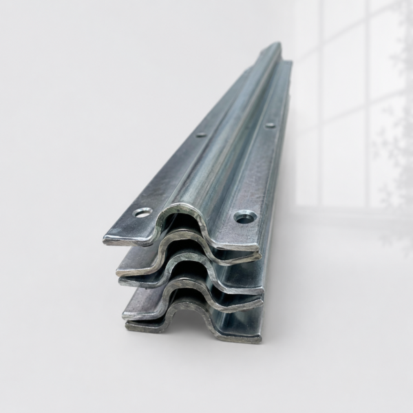 Thanh Ray U Motor Cổng Lùa - Kích Thước Dài (1000mm) x Dày (3mm) x Cao (15mm) - Chất Liệu Thép Mạ Kẽm Chống gỉ