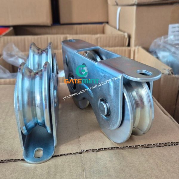 Bánh Xe Đôi Cổng Trượt Ray UV, D80 GateMint được thiết kế chắc chắn với khả năng chịu tải cao, giúp cổng vận hành ổn định và êm ái, chuyên sử dụng cho cổng lùa