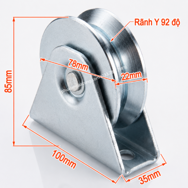 Bánh Xe Cổng Trượt Rãnh U D80 Đế Gắn Nổi GateMint chất liệu thép mạ kẽm bạc đạn cao cấp, giúp cổng lùa vận hành êm ái, không gây tiếng ốn, chịu tải tốt và chống mài mòn hiệu quả, chuyên sử dụng cho cổng lùa