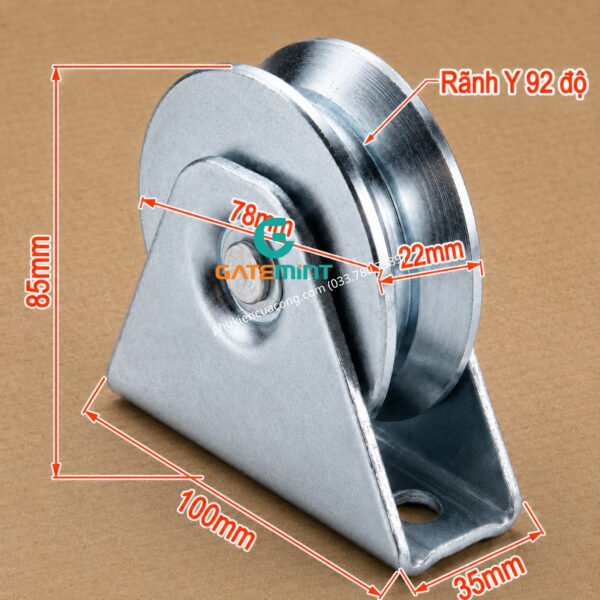 Bánh xe cổng trượt ray V D80 đế gắn nổi chất liệu thép mạ kẽm bạc đạn cao cấp, giúp cổng lùa vận hành êm ái, chịu tải cao và chống mài mòn hiệu quả, chuyên sử dụng cho cổng lùa