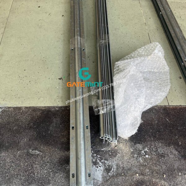 Ray U dày 3mm phi 21 chuyên dụng cho cổng lùa, thiết kế chắc chắn giúp cổng lùa êm ái và bền bỉ theo thời gian