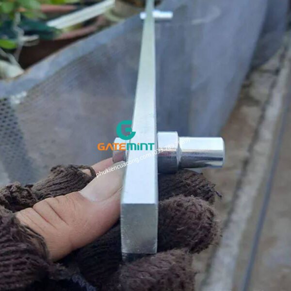 Thanh Ray Motor giúp liên kết motor và cổng lùa để cổng trượt êm ái