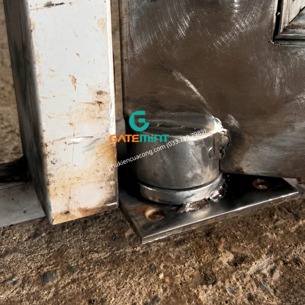 Bản Lề Cối Xoay 360 Độ Vòng Bi Côn Chịu Tải Cao Gatemint vòng bi đũa chuyên dùng cho cổng mở cánh, xoay nhẹ êm, không giới hạn góc mở, giúp giảm tải cho cổng hiệu quả. Phù hợp với tất cả mẫu cổng mở cánh