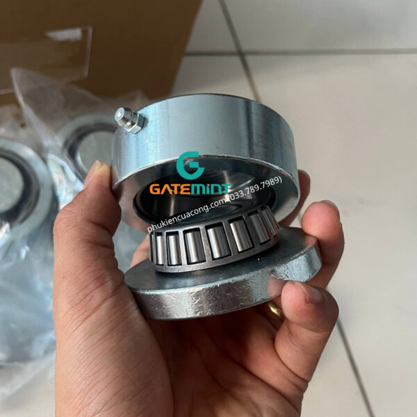 BẢN LỀ CỐI XOAY 360 ĐỘ VÒNG BI CÔN CHỊU TẢI CAO Gatemint vòng bi đũa chuyên dùng cho cổng mở cánh, xoay nhẹ êm, không giới hạn góc mở, giúp giảm tải cho cổng hiệu quả. Phù hợp với tất cả mẫu cổng mở cánh