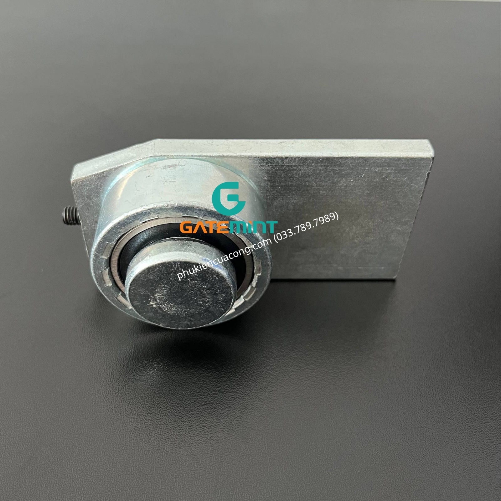 BẢN LỀ CỐI XOAY 360 ĐỘ VÒNG BI CÔN CHỊU TẢI CAO Gatemint vòng bi đũa chuyên dùng cho cổng mở cánh, xoay nhẹ êm, không giới hạn góc mở, giúp giảm tải cho cổng hiệu quả. Phù hợp với tất cả mẫu cổng mở cánh